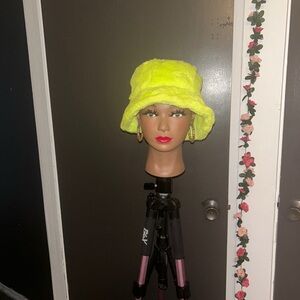 Unisex Fur Bucket Hat